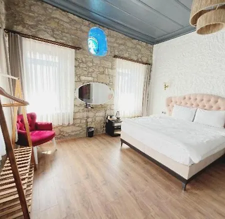 Baba Evi Hotel Alaçatı