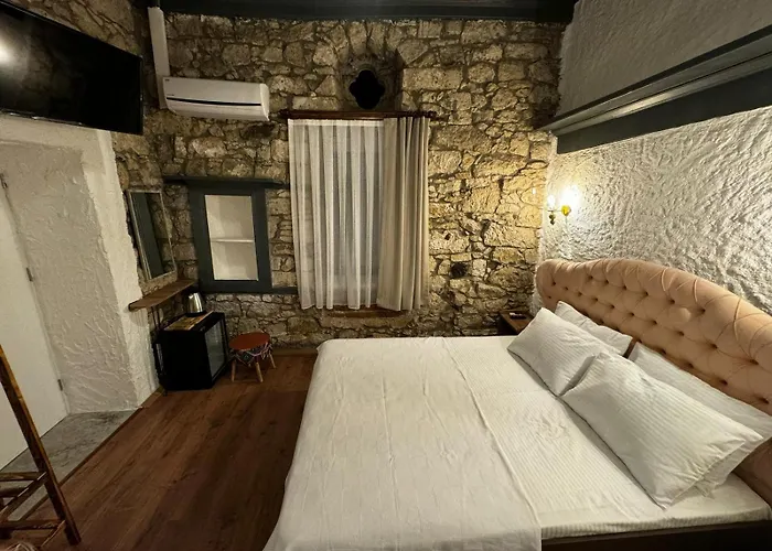 Baba Evi Alaçatı *