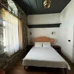 Baba Evi *