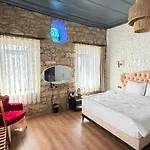 Baba Evi Alaçatı