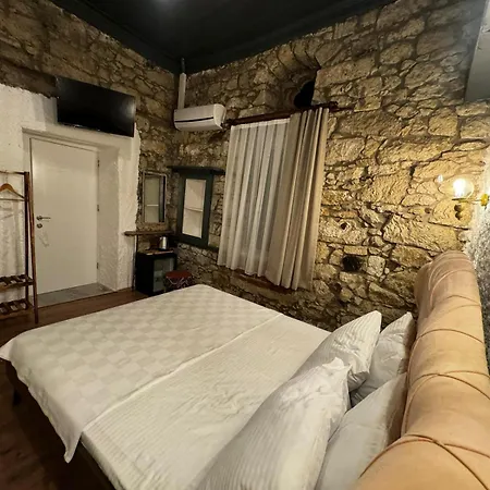 Baba Evi Alaçatı Otel