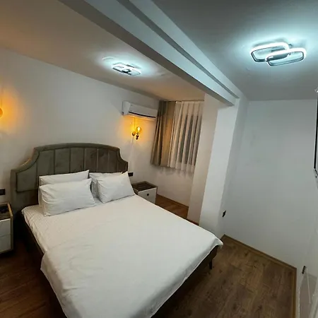 Baba Evi Alaçatı Otel *